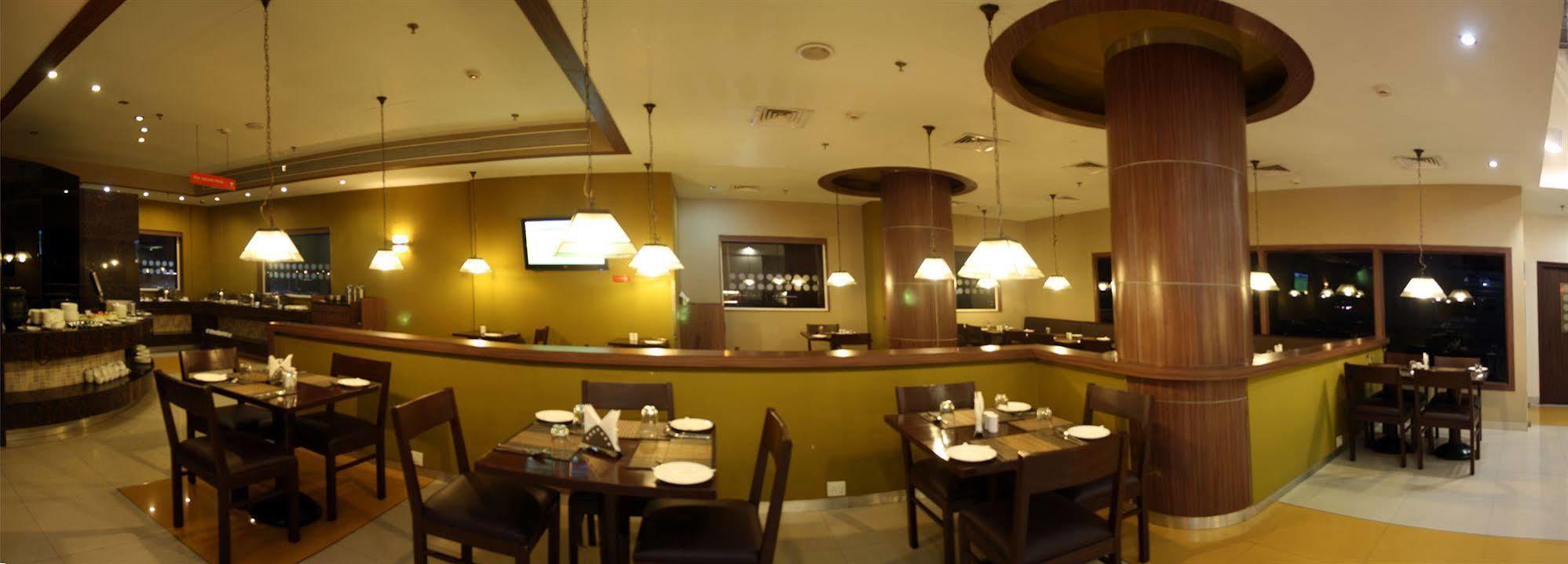 Faridabad Hotel Exterior photo